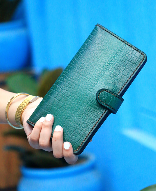 Green (croco-embossed) Purse